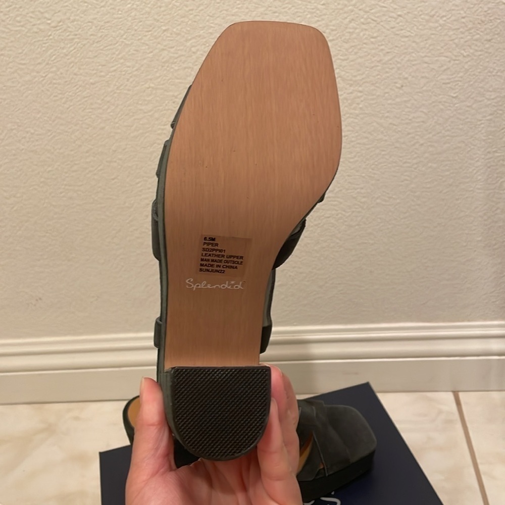 NWT SPLENDID PIPER SUEDE PLATFORM SANDAL IN BLACK Women’s 6.5​​​​​​ - Picture 6 of 9